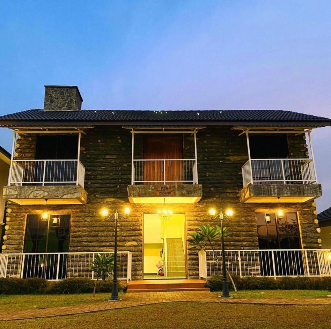 Soulmate Village Hulu Langat Eksteriør billede